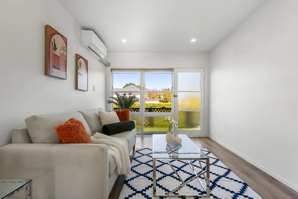 Photos of 18/11 Tawera Road