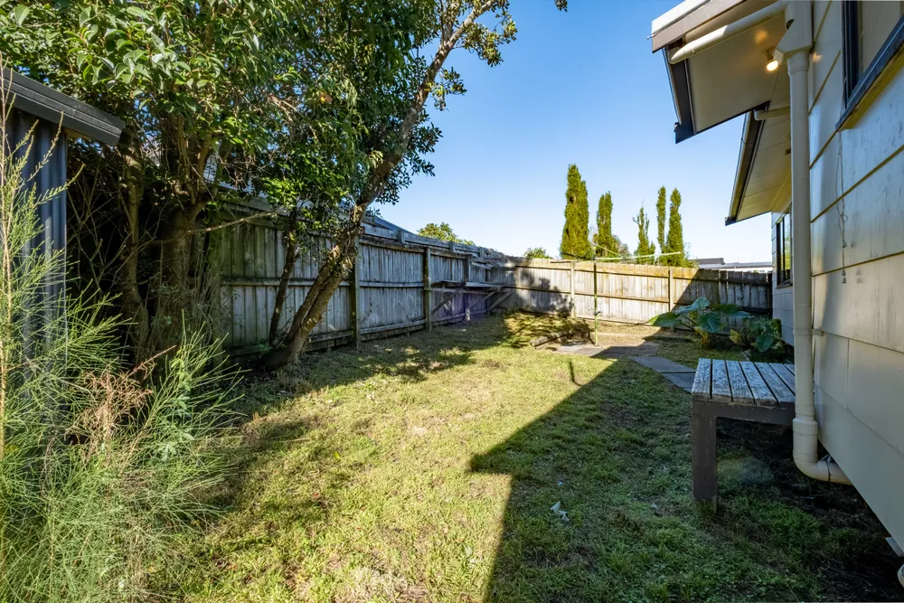 Photos of 17 Bell Road