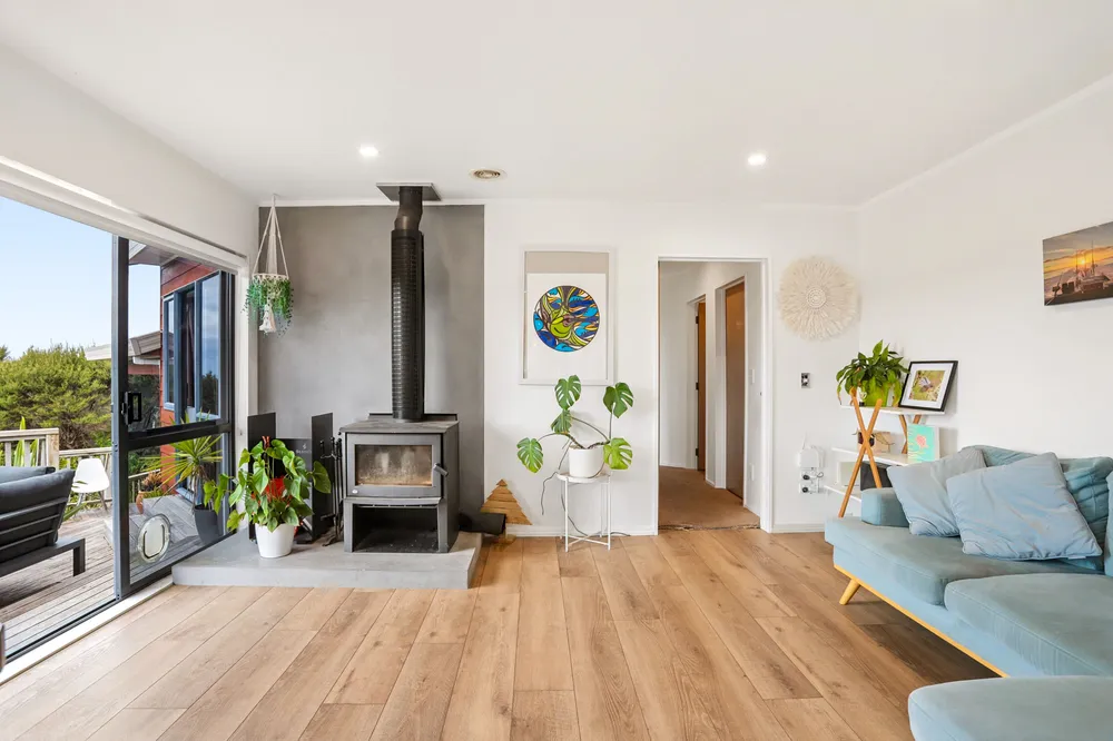 Photos of 31 Rauhuia Crescent