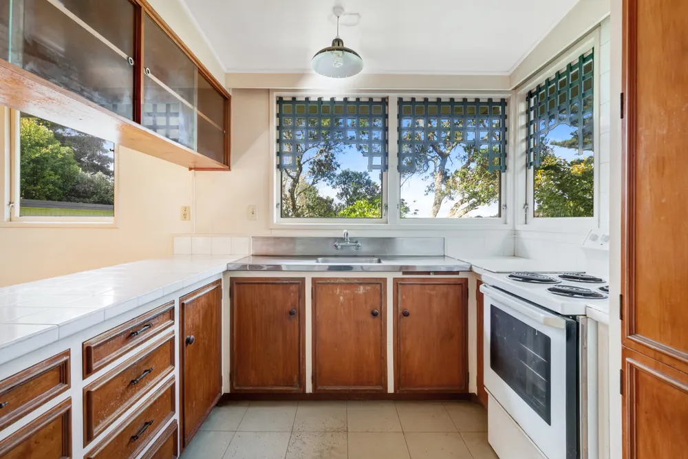Photos of 54 Holland Road