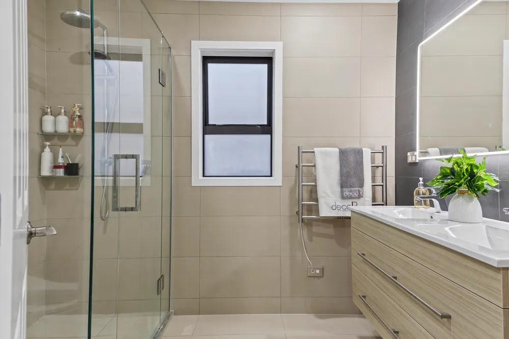 Photos of 13a Clonbern Road