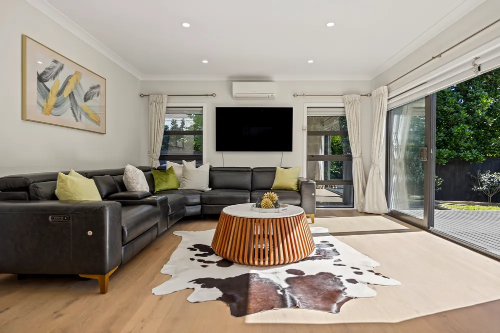 Photos of 13a Clonbern Road