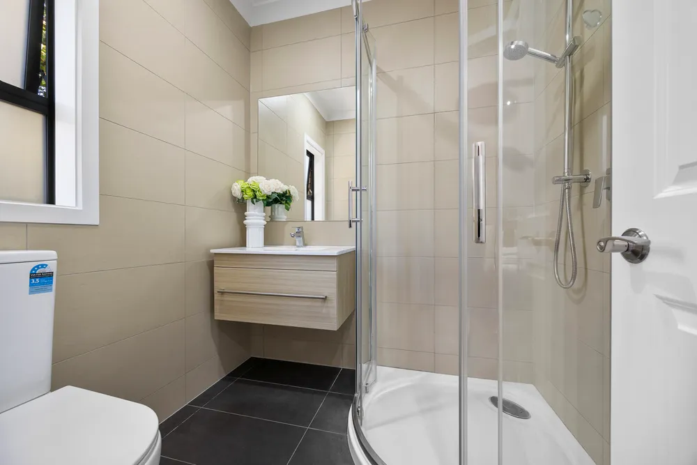 Photos of 13a Clonbern Road