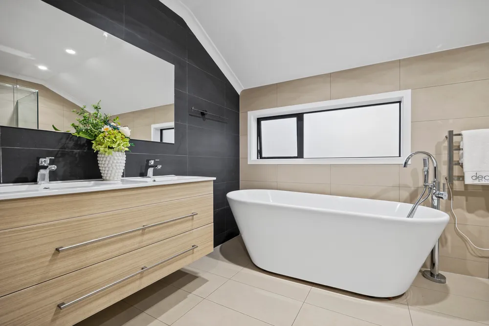 Photos of 13a Clonbern Road