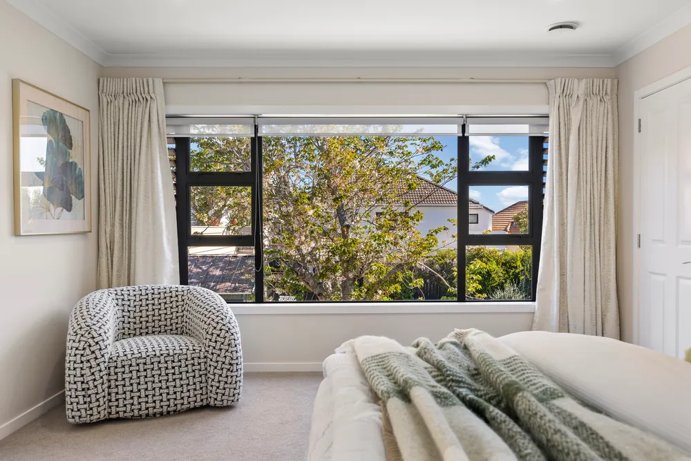 Photos of 13a Clonbern Road