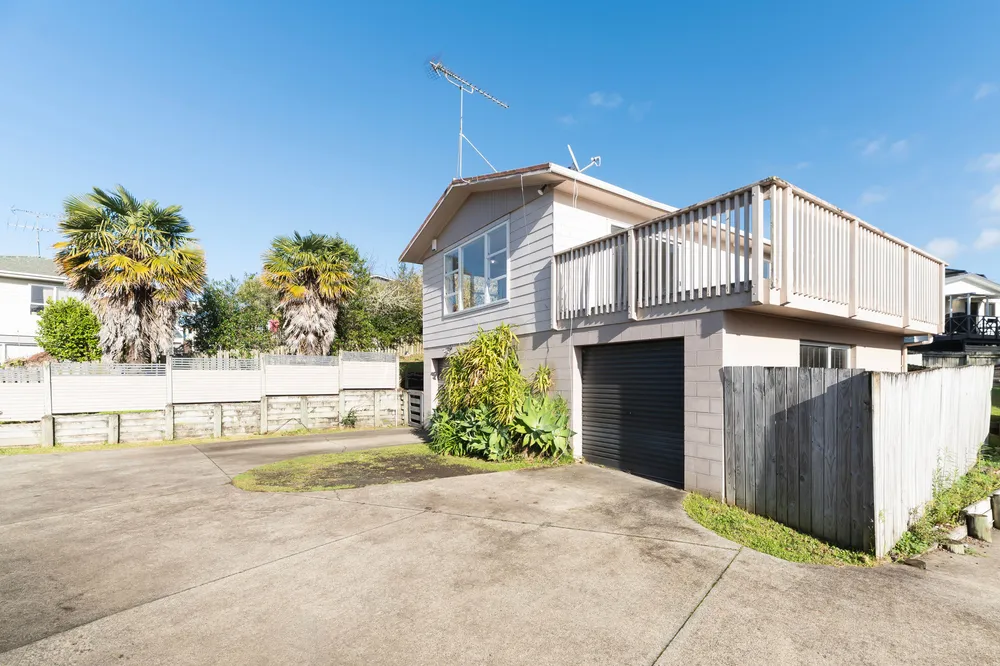 Photos of 17 Flavia Place