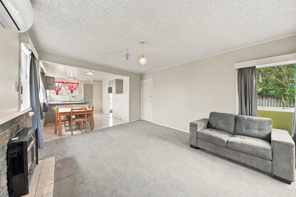 Photos of 22 Clayton Avenue