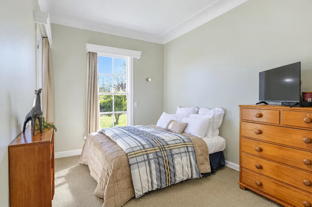 Photos of 68 Bungard Road
