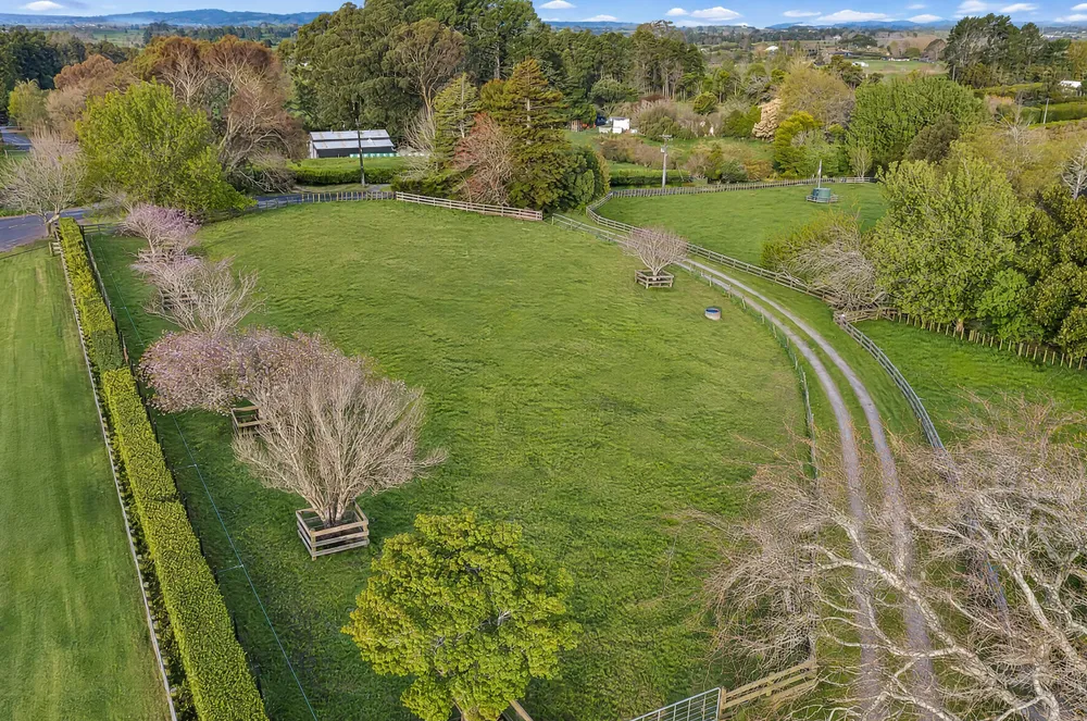 Photos of 68 Bungard Road