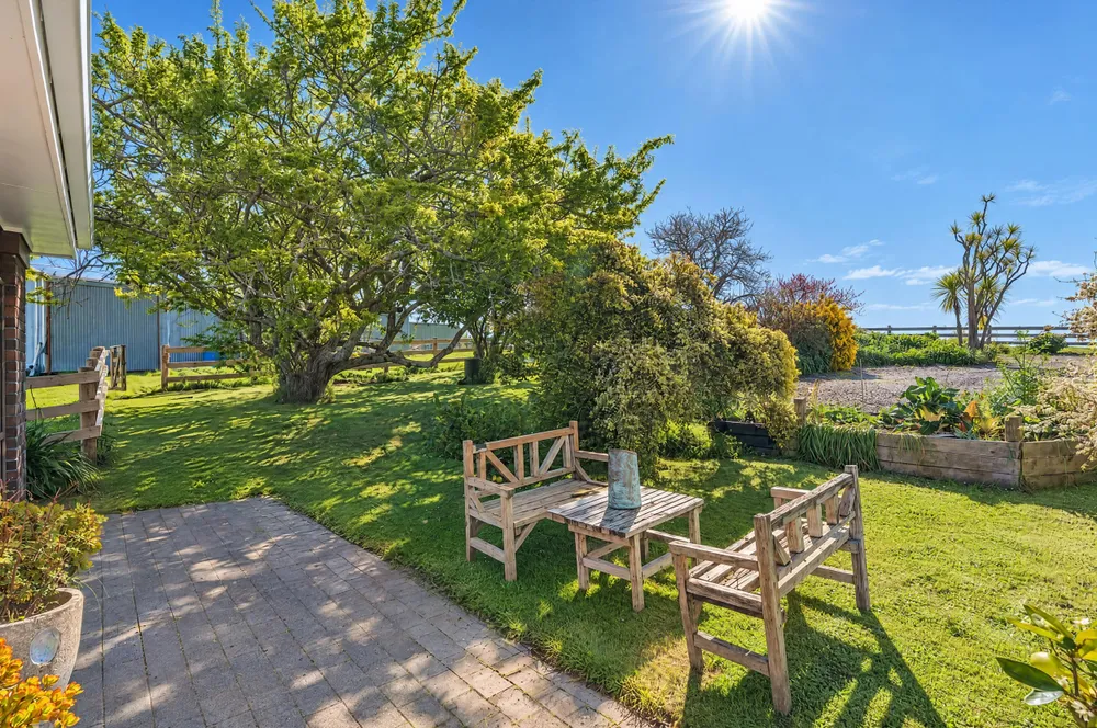 Photos of 68 Bungard Road