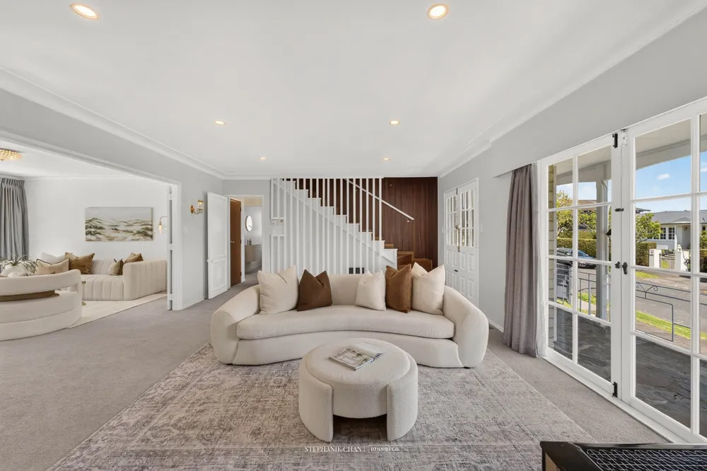 Photos of 6 Stoneyroyd Gardens