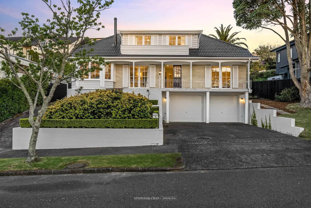 Photos of 6 Stoneyroyd Gardens
