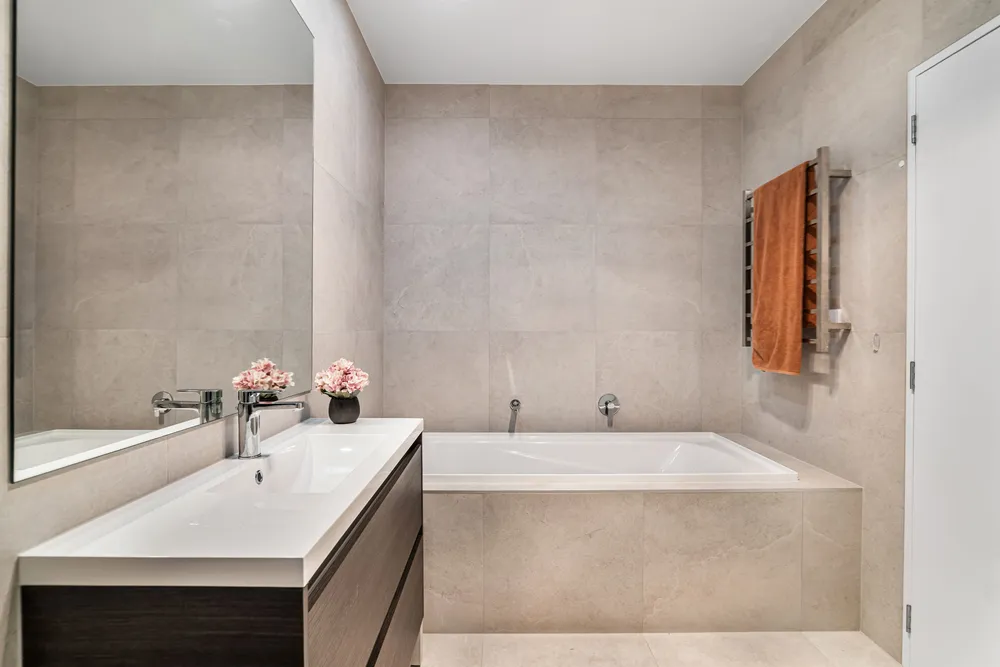 Photos of 84 Symes Drive