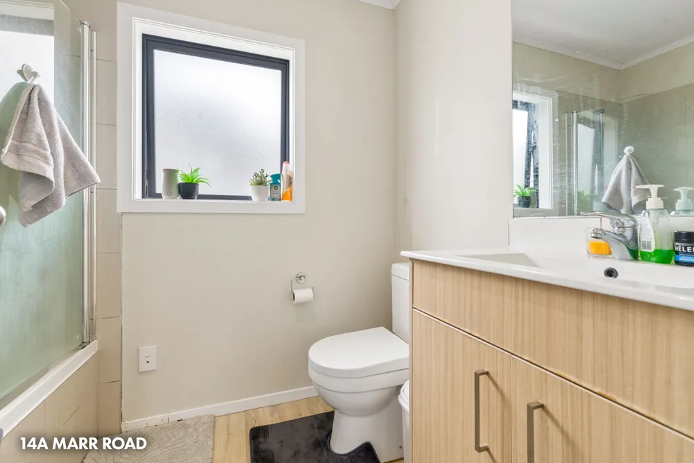 Photos of 14 Marr Road