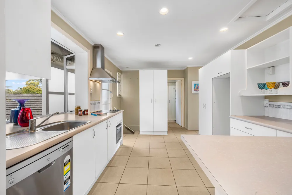Photos of 2/1 Appleyard Crescent