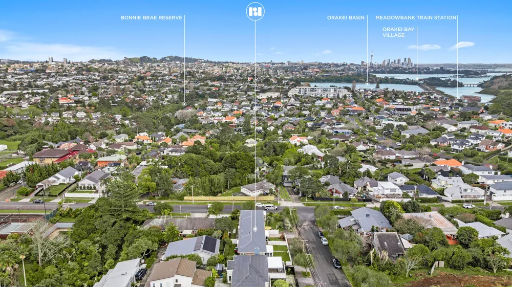 Photos of 2/1 Appleyard Crescent