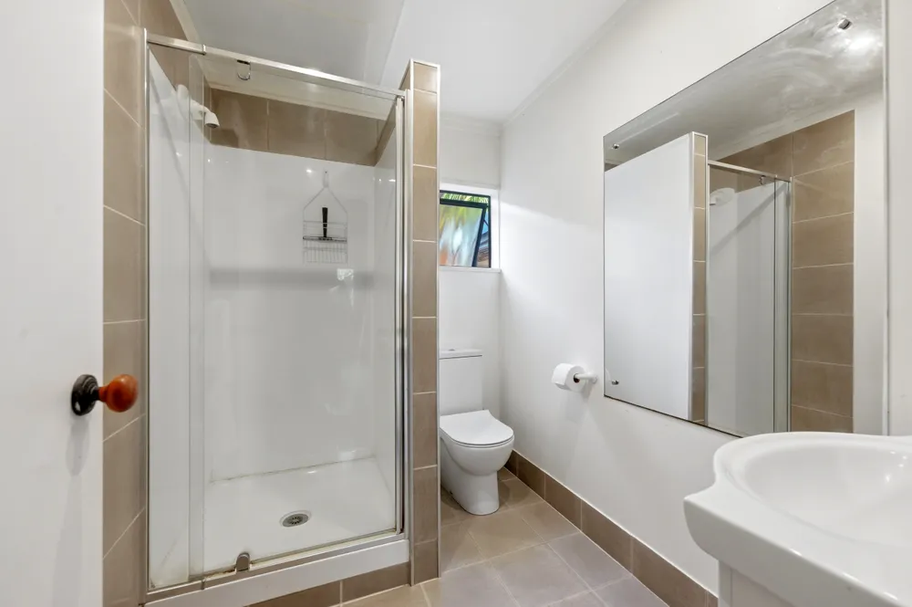 Photos of 2 Geoffrey Road