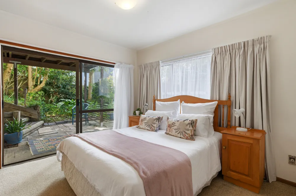 Photos of 2 Geoffrey Road