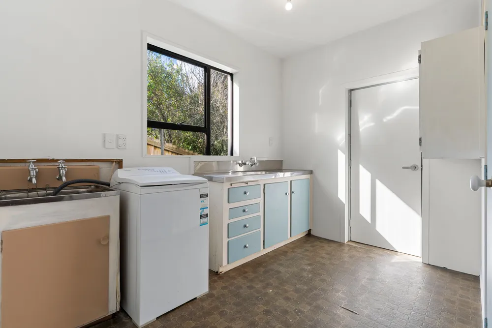 Photos of 210 Glamorgan Drive