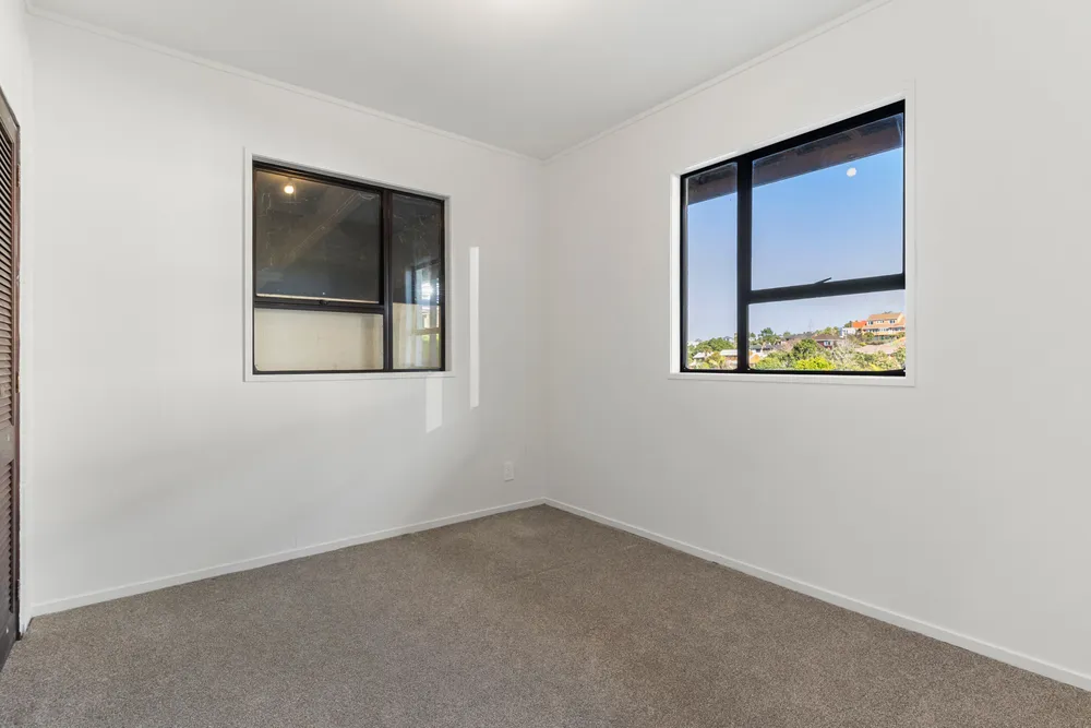 Photos of 210 Glamorgan Drive