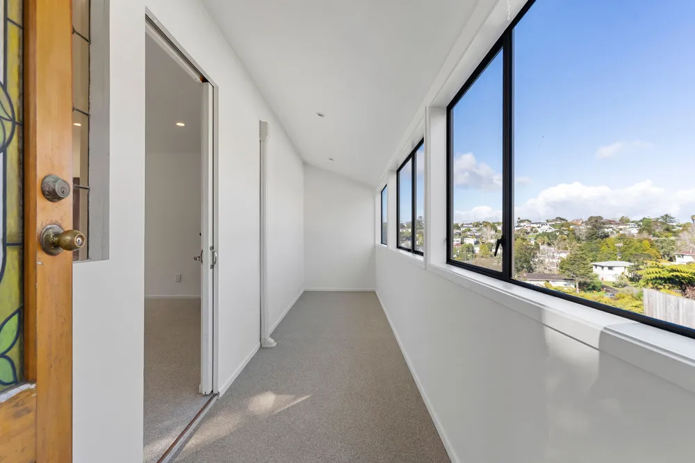 Photos of 210 Glamorgan Drive