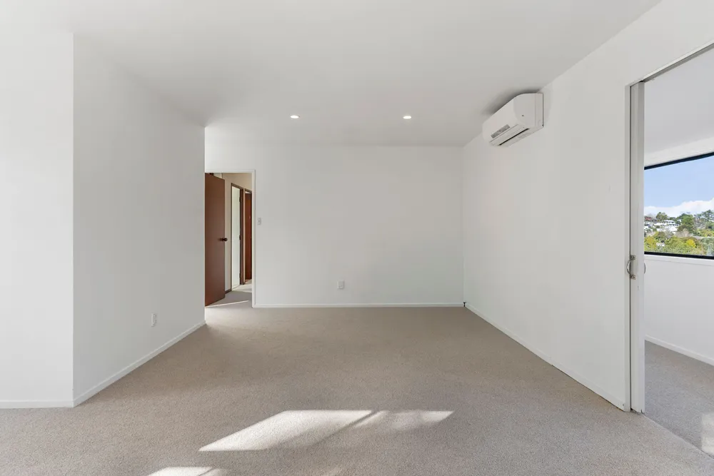 Photos of 210 Glamorgan Drive