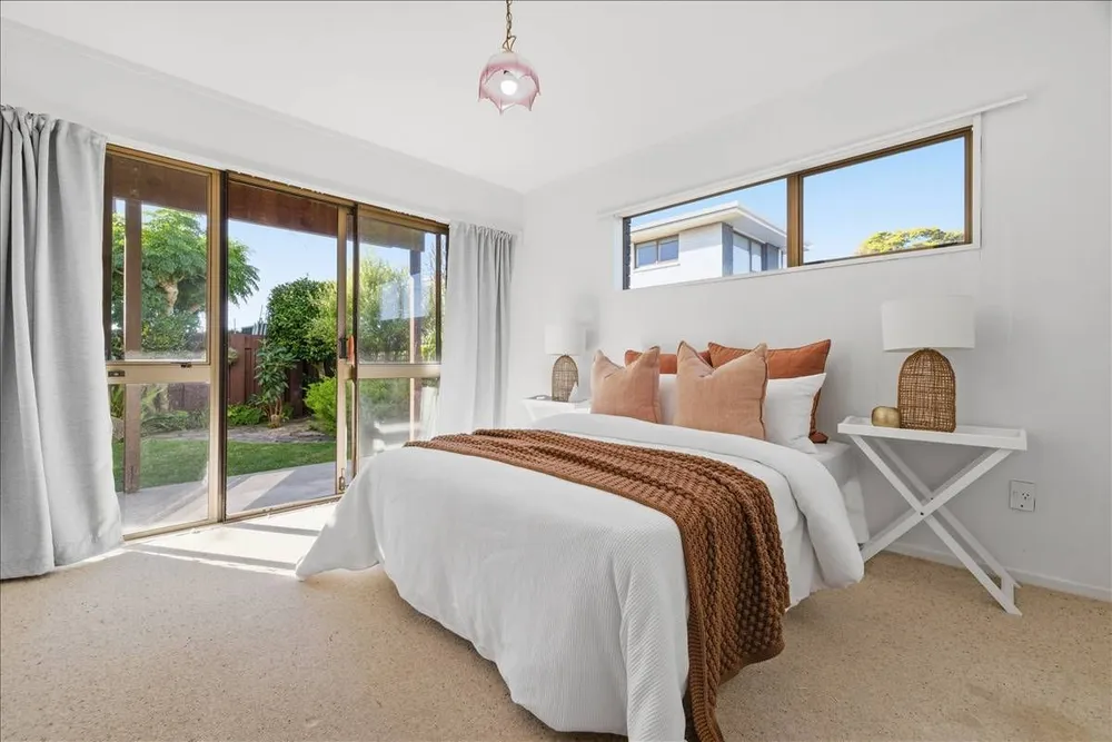 Photos of 15A Cooneys Drive