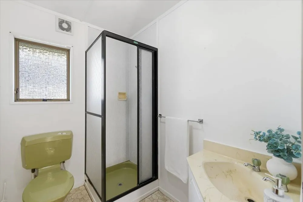 Photos of 15A Cooneys Drive