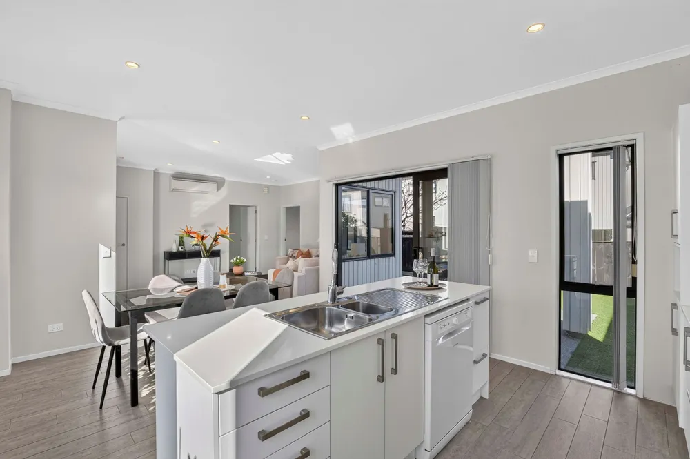 Photos of 8 Te Kare Road