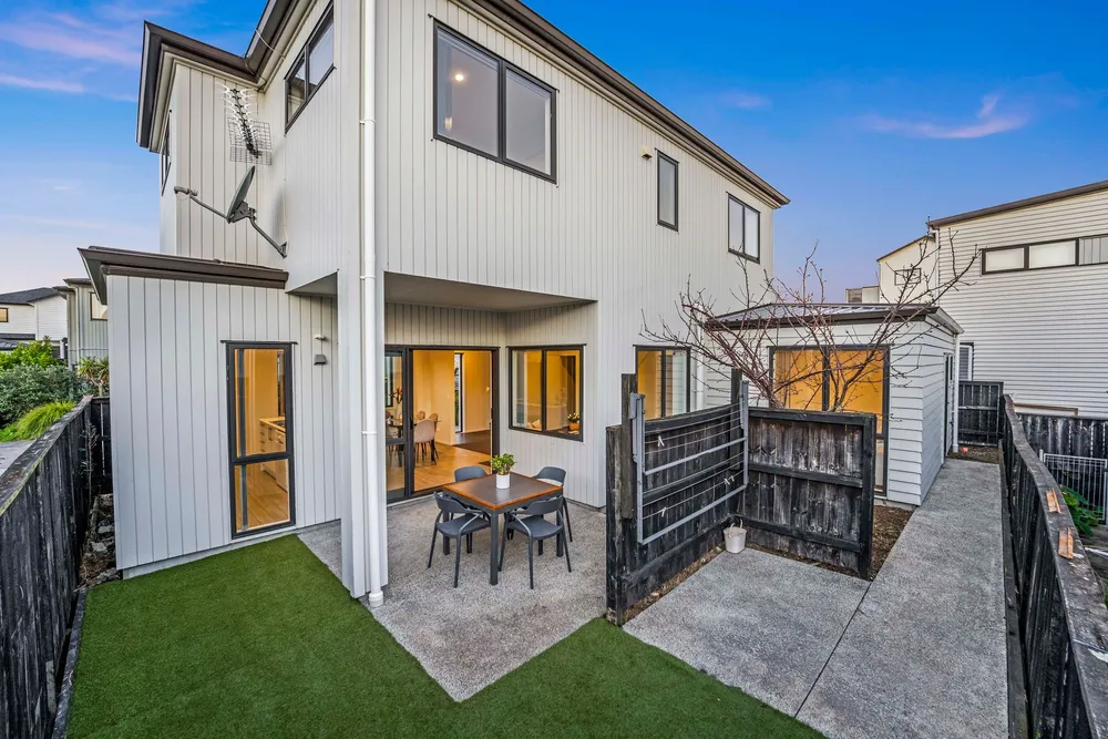 Photos of 8 Te Kare Road