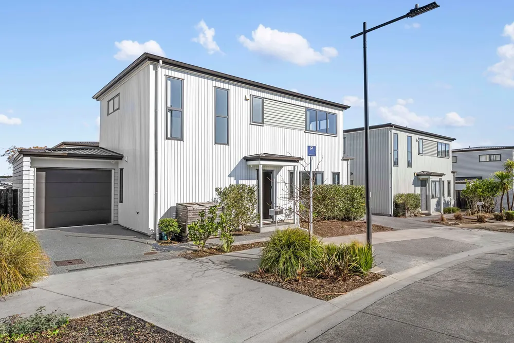 Photos of 8 Te Kare Road