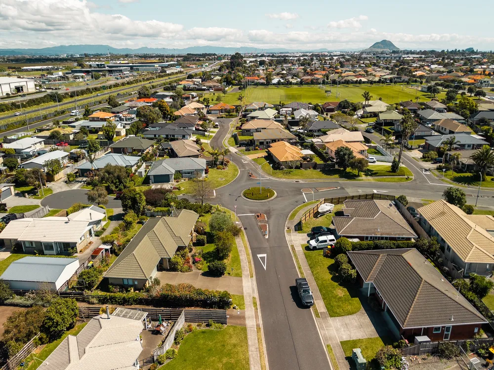 Photos of 2 Luculia Drive