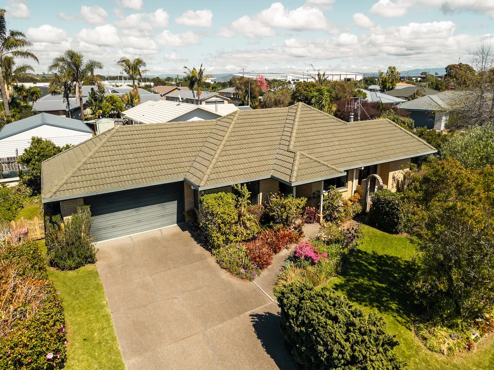 Photo of 2 Luculia Drive, Mt Maunganui