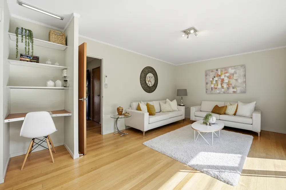 Photos of 15 Sartors Avenue