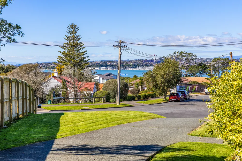 Photos of 11 Silverton Avenue
