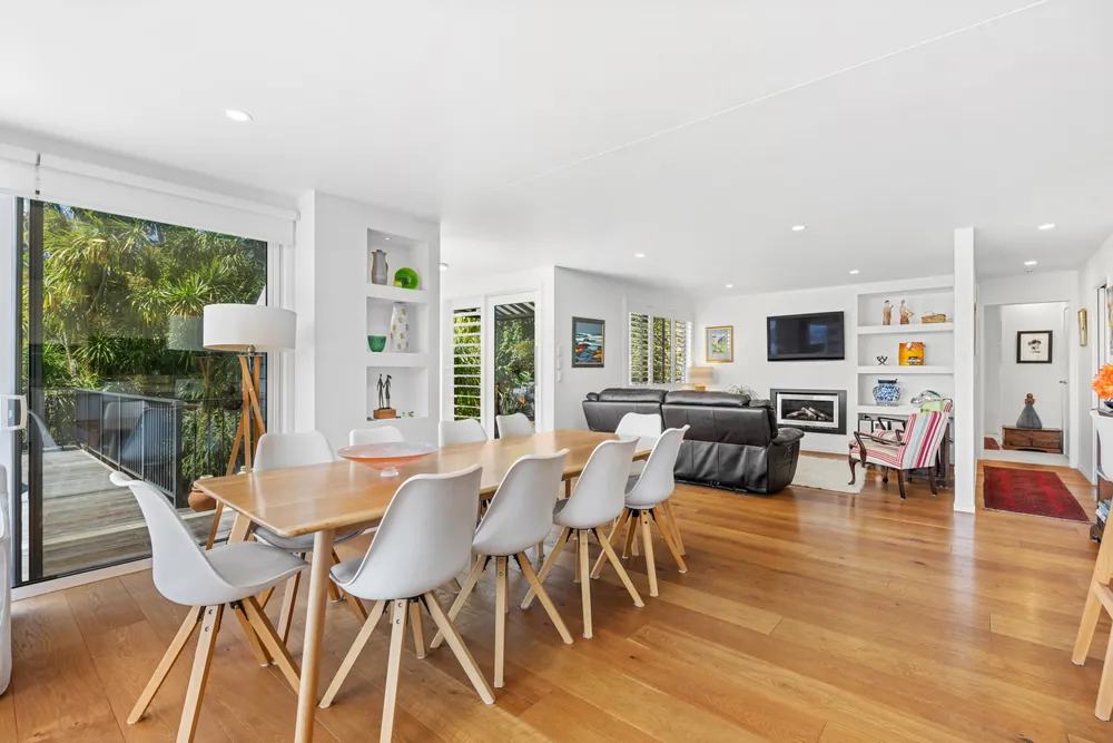 Photos of 2086 Whangarei Heads Road