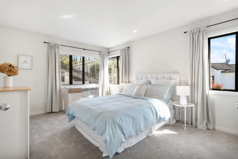 Photos of 115A Lucerne Road