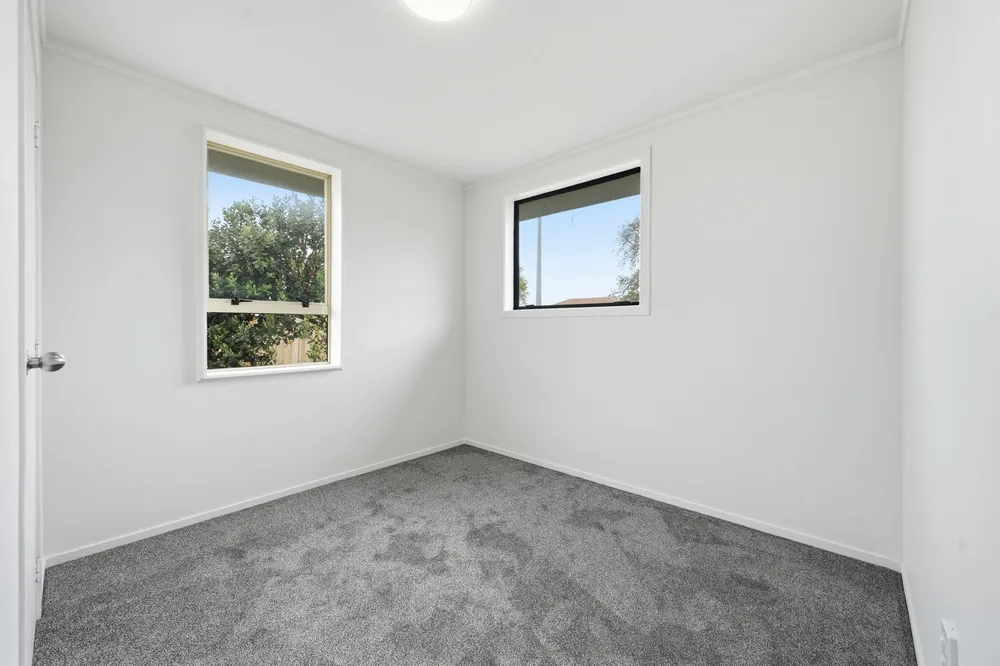 Photos of 5 Manston Road