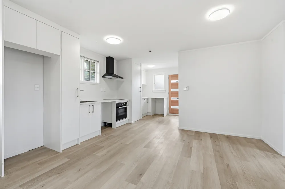 Photos of 5 Manston Road