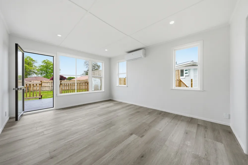 Photos of 5 Manston Road