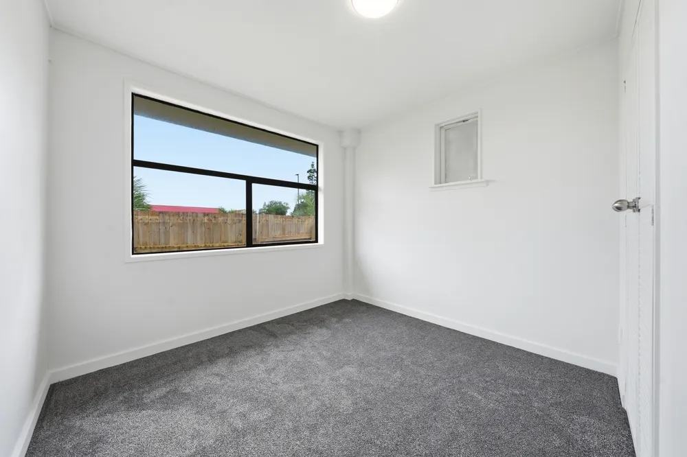 Photos of 5 Manston Road