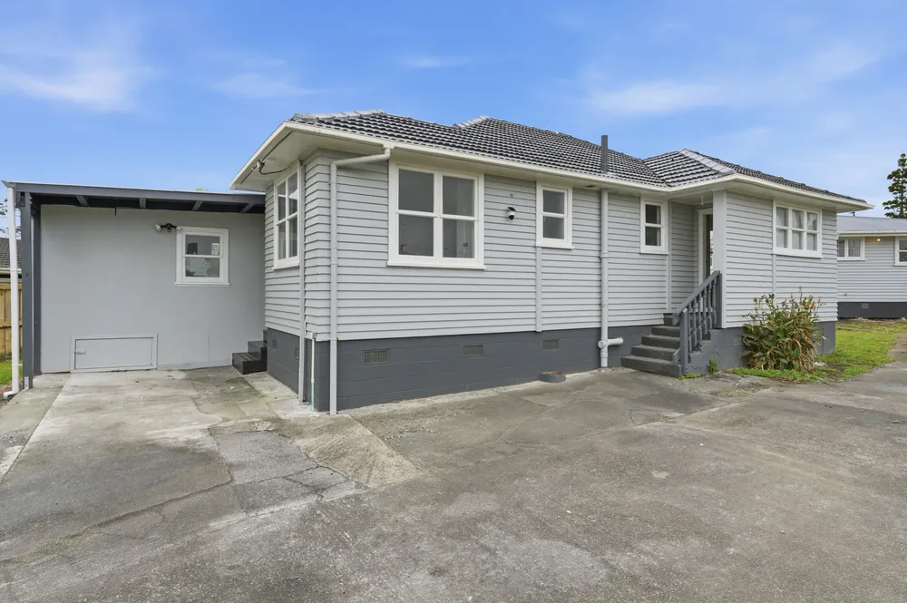 Photos of 5 Manston Road
