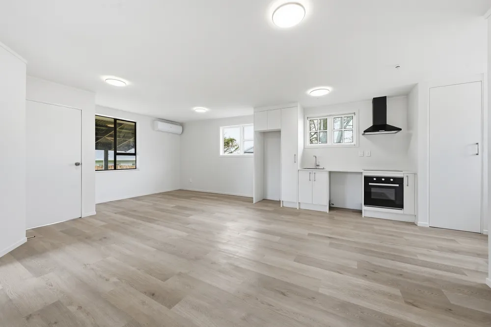 Photos of 5 Manston Road