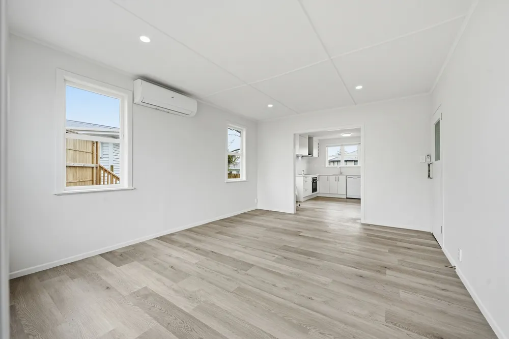 Photos of 5 Manston Road