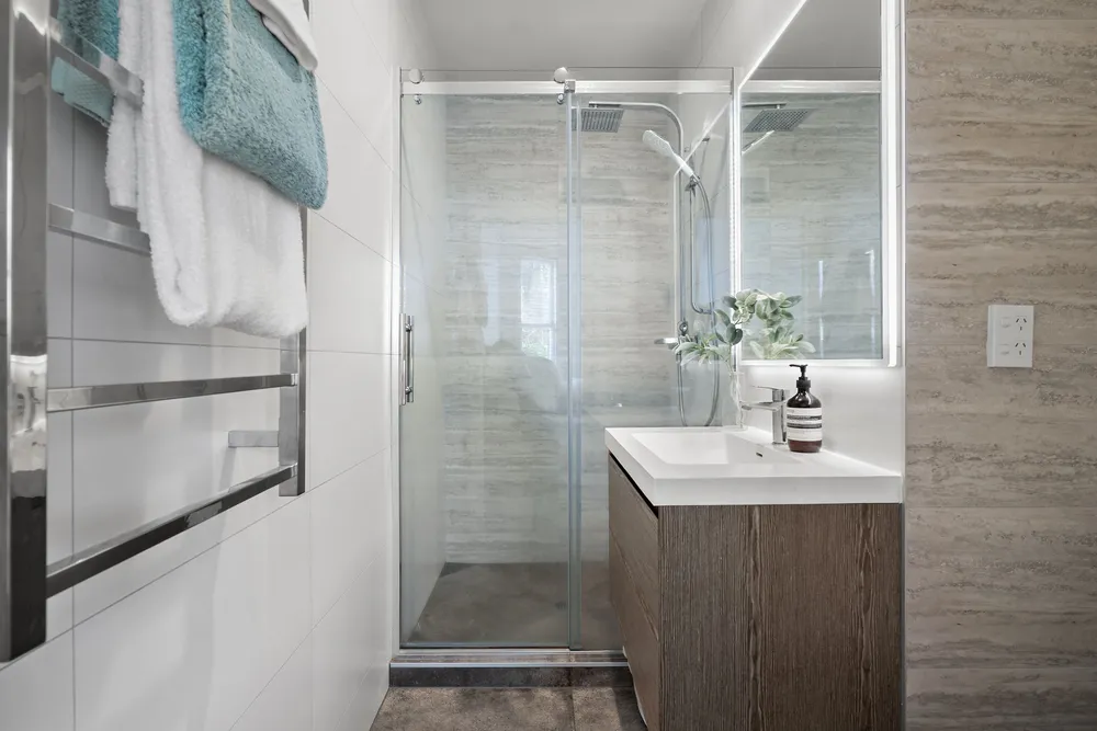 Photos of 3 Leamington Road