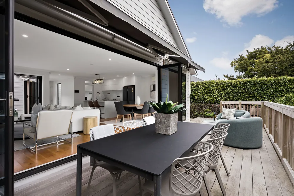 Photos of 3 Leamington Road