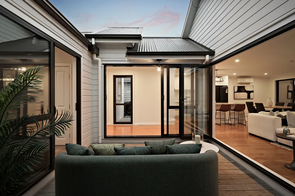 Photos of 3 Leamington Road