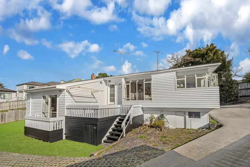 Photos of 46 Botany Road