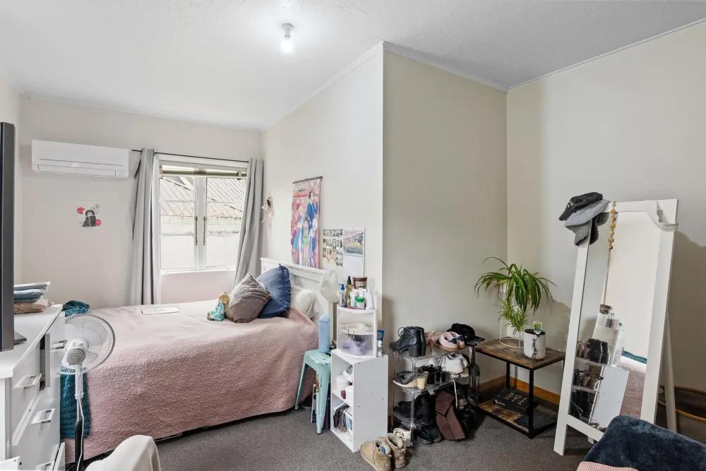 Photos of 4 Tara Street