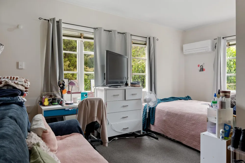 Photos of 4 Tara Street
